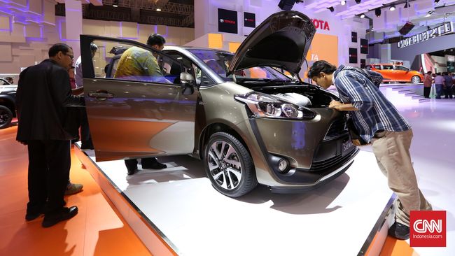 Industri Mobil Nasional Awali 2016 dengan Start Buruk