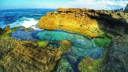 Pantai Kedung Tumpang Tulungagung: Lokasi, Harga Tiket dan Larangannya