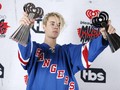 Justin Bieber 'Ngambek' pada Penggemar di Panggung