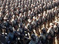 Pawai Militer Iran Diberondong Tembakan