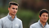 Di akhir balapan Wehrlein finis di posisi ke-17, sementara Rio ke-21 setelah mengatasi perlawanan Jolyon Palmer dari Renault. (Mark Thompson/Getty Images)