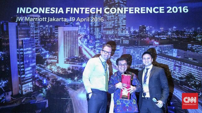 OJK Tak Mau Terburu-buru Verifikasi Perusahaan Fintech