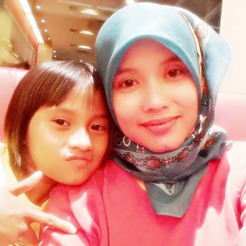Maria Agustin, Lurah di Surabaya yang Giat Galakkan Progam Sungai Bersih Maria Agustin, Lurah di Surabaya yang Giat Galakkan Progam Sungai Bersih