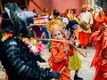 Setahun Berlalu, Runtuhan Gempa Nepal Masih Berserak