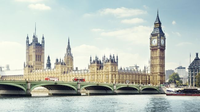 Menggaet London Lewat Nasi Padang dan Senam Poco-poco