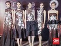 Sebastian Gunawan Pamer Koleksi di Paris Couture Week