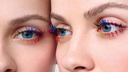 5 Pelentik Bulu Mata Favorit Makeup Artist Ternama 5 Pelentik Bulu Mata Favorit Makeup Artist Ternama