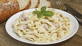 Kisah Tragis Pangeran Italia yang Kini Berjualan Pasta