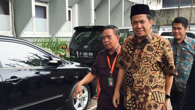 Fahri Hamzah Diuntungkan Putusan Sela Hakim