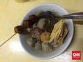 'Bertaruh Nyawa' Demi Kehangatan Semangkuk Bakso President