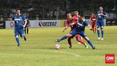 Pada akhirnya pertandingan dimenangkan oleh tim Calcio Legend dengan skor 4-0. (CNN Indonesia/Andry Novelino)