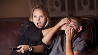 Proyektor Tanpa Layar Khusus: Dinding Biasa Cukup untuk Nonton di Rumah? 