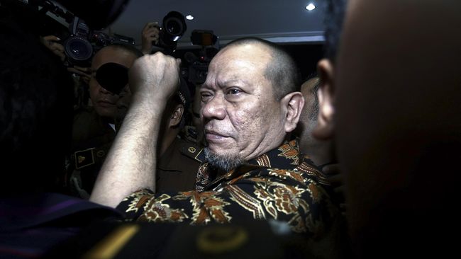 'Umpan Lambung' Gerindra ke Jokowi soal Mahar La Nyalla