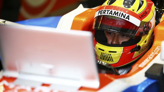 Rio Haryanto Terjun Dunia Kerja Jika Gagal Kembali ke F1