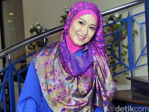 Okie Agustina Klaim Tahu Perselingkuhan Gunawan Dwi Cahyo
