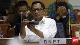 Penunjukan Komjen Tito Karnavian oleh Istana cukup mengejutkan karena Tito, yang merupakan lulusan terbaik Akademi Kepolisian angkatan 1987, meloncati para jenderal yang lebih senior lainnya. Tito melangkahi lima angkatan di atasnya. (CNN Indonesia/Safir Makki)