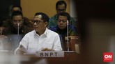Komjen Tito Karnavian menyatakan paham dia termasuk junior dibanding sejumlah jenderal di atasnya. Namun, kata dia, senioritas bukan satu-satunya faktor yang menentukan dalam menjalankan tugas sebagai pemimpin. (CNN Indonesia/Safir Makki)