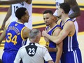 Curry Ejected, Cavaliers Tundukkan Warriors di Gim Enam