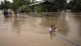Sungai Bengawan Solo Siaga Banjir