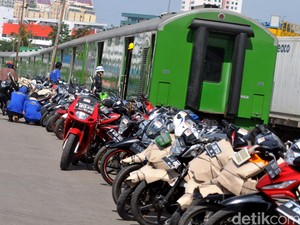 KAI Layani Angkut Motor Gratis Saat Nataru, Cek Jadwal dan Syaratnya di Sini