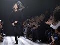 Alexander Wang Ambil Alih Label Fesyen dari Ibu dan Kakaknya
