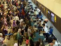 11 Penerbangan Terganggu oleh Kerusakan Runway Bandara Juanda