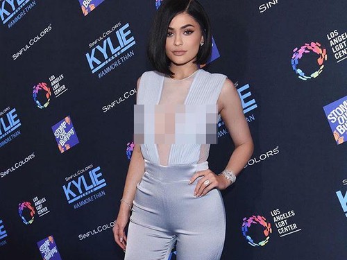Sukses Bisnis Kosmetik, Kylie Jenner Masuk Daftar Forbes 30 Under 30 Termuda Sukses Bisnis Kosmetik, Kylie Jenner Masuk Daftar Forbes 30 Under 30 Termuda