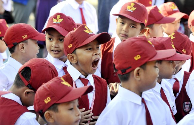 'Menitipkan' Anak ke Full Day School