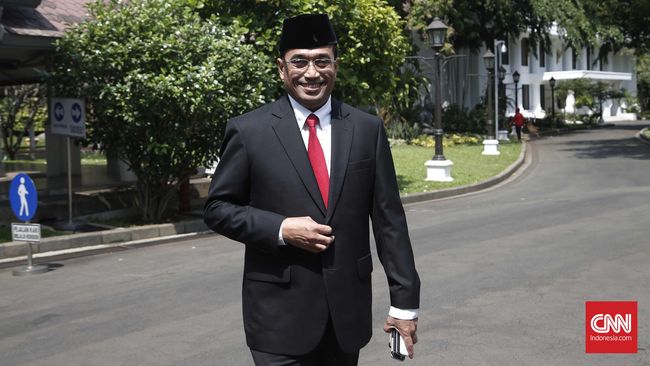 Menhub Wacanakan Buka Jalur Laut Surabaya - Lombok