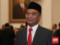 Kemendikbud Akan Panggil Orang Tua Anak Tak Ikut Upacara