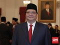 Jokowi Pertahankan Airlangga Meski Rangkap Jabatan