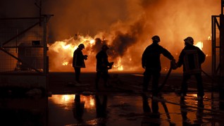 Kebakaran Pondok Bambu dan Cipinang Muara Akibat Korsleting