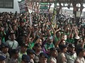 Dirigen Aremania Yuli Sumpil Kritik Suporter Persebaya