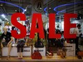 5 Kebiasaan Belanja 'Rusuh' Para Pemburu Diskon