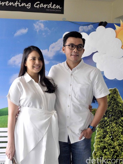 Inspirasi 10 Nama Bayi Selebriti Indonesia yang Lahir di 2016 1 Inspirasi 10 Nama Bayi Selebriti Indonesia yang Lahir di 2016 1