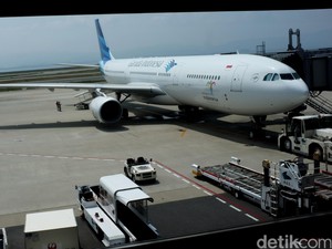 Kata Pemerhati Penerbangan soal Pesawat Garuda di Bandara Changi