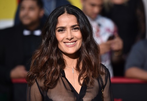 Ini yang Buat Salma Hayek Awet Muda Meski Tak Pernah Cuci Muka Saat Pagi Ini yang Buat Salma Hayek Awet Muda Meski Tak Pernah Cuci Muka Saat Pagi