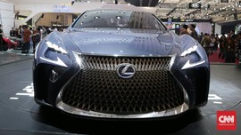 Toyota Bimbang Bikin Lexus 'Made in China'