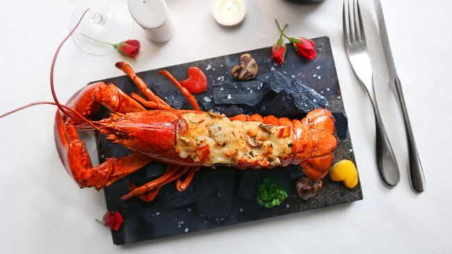 Pertarungan Lobster: Dimasak vs Mati di Air Laut yang Memanas