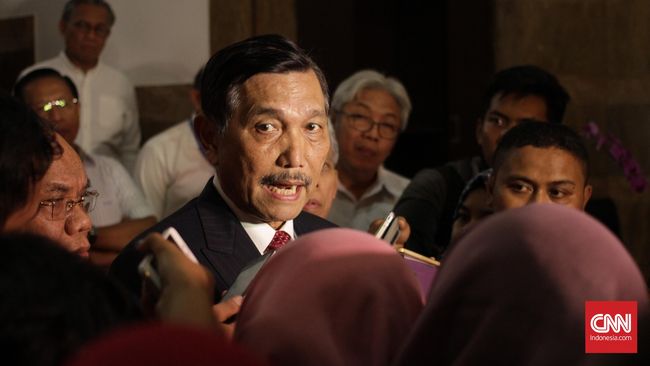 Luhut Sebut Esemka Bisa Jadi Mobil Presiden 20 Tahun Lagi