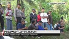 Belum Diangkut, Bangkai Pesawat Jatuh Jadi Tontonan