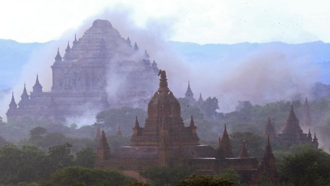 Myanmar Jadi Negara Paling Dermawan di Dunia