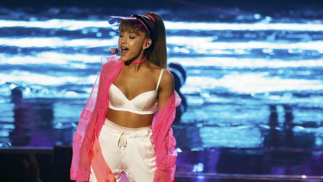 Tiket Konser Ariana Grande di Manchester Ludes dalam 6 Menit