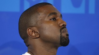 Kanye West Beri Kode Kicauannya Bakal Jadi Buku