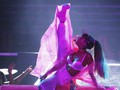 Ariana Grande Tunda Konser Pascainsiden Ledakan Manchester