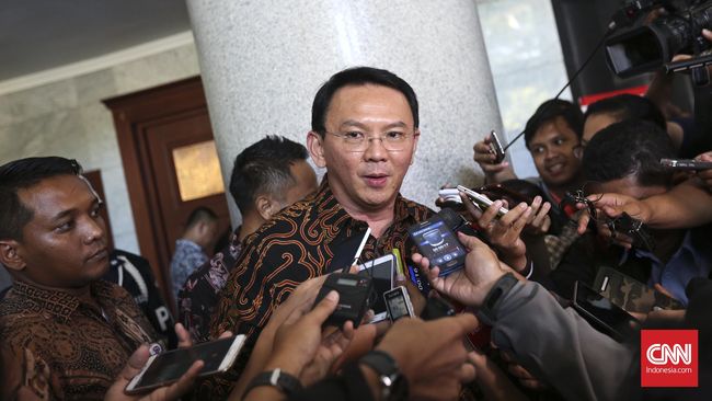 Ahok Minta Maaf Soal Surat Al Maidah