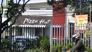 Dibuka Perdana, Saham Pizza Hut Indonesia Melejit 2 Persen