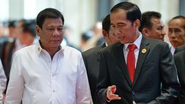 Jokowi Minta Bantuan Duterte Bebaskan WNI Ditawan Abu Sayyaf