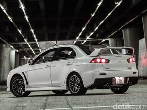 Sederet Generasi Mitsubishi Lancer dan Harga Pasarannya Kini