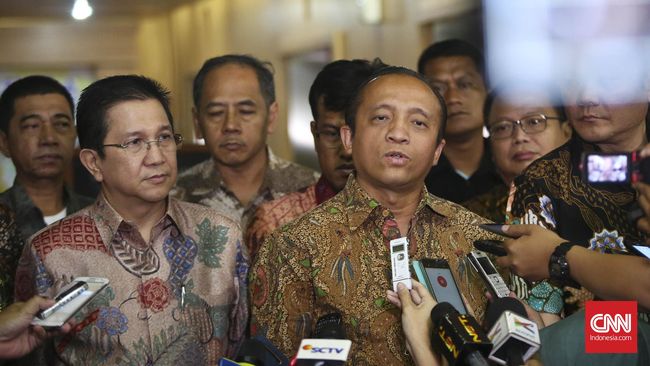 Pemerintah Setop Sementara Kegiatan Riau Andalan Pulp Paper